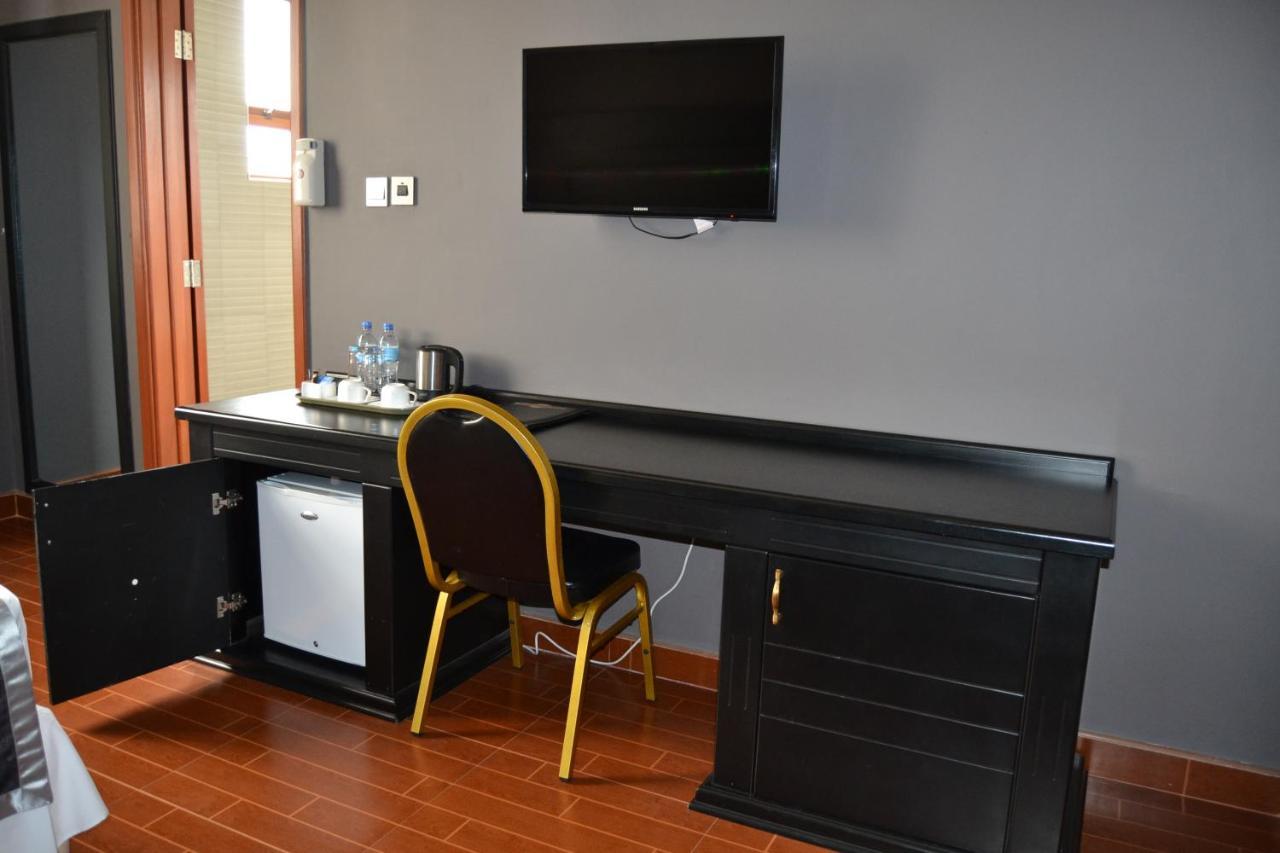 Panone Hotels - King'Ori Kilimanjaro Airport Moshi Extérieur photo