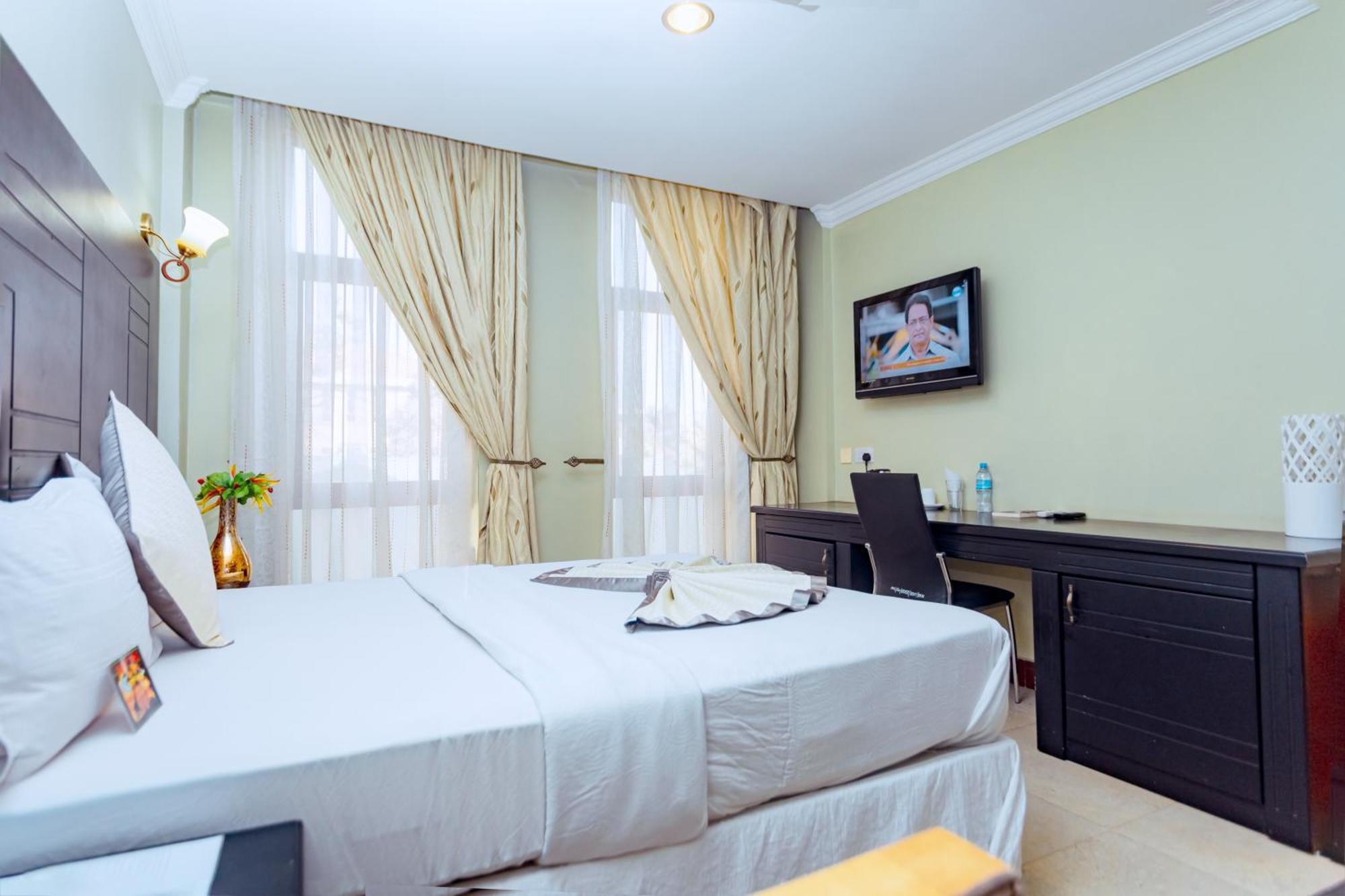Panone Hotels - King'Ori Kilimanjaro Airport Moshi Extérieur photo